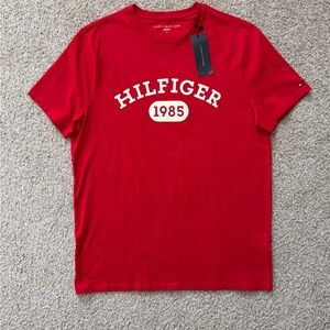 Tommy Hilfiger 1985 Logo T-Shirt Red Men’s Size M New With Tags